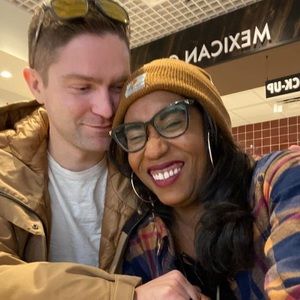 Meet your Posher, Toya